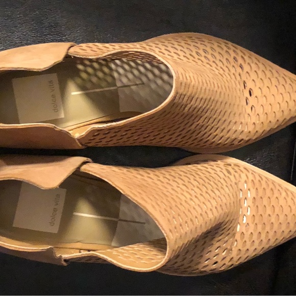 Dolce Vita Tauris Tan Leather Perforated Boots Size 7.5 - Picture 11 of 12